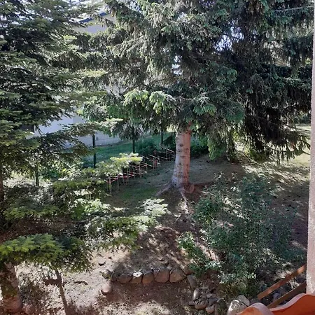 Agreable A 5 Mn Du Centre Du Village *